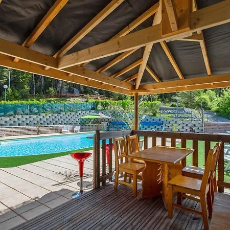 Chalet Les Balcons Du Grand Puy Seyne